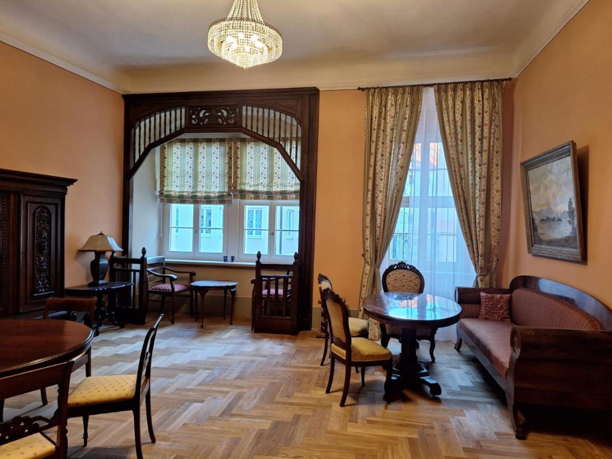 Appartement Stadtpalais Marche-suite Maximal 2 Personen Und 1 Kleinkind Bautzen