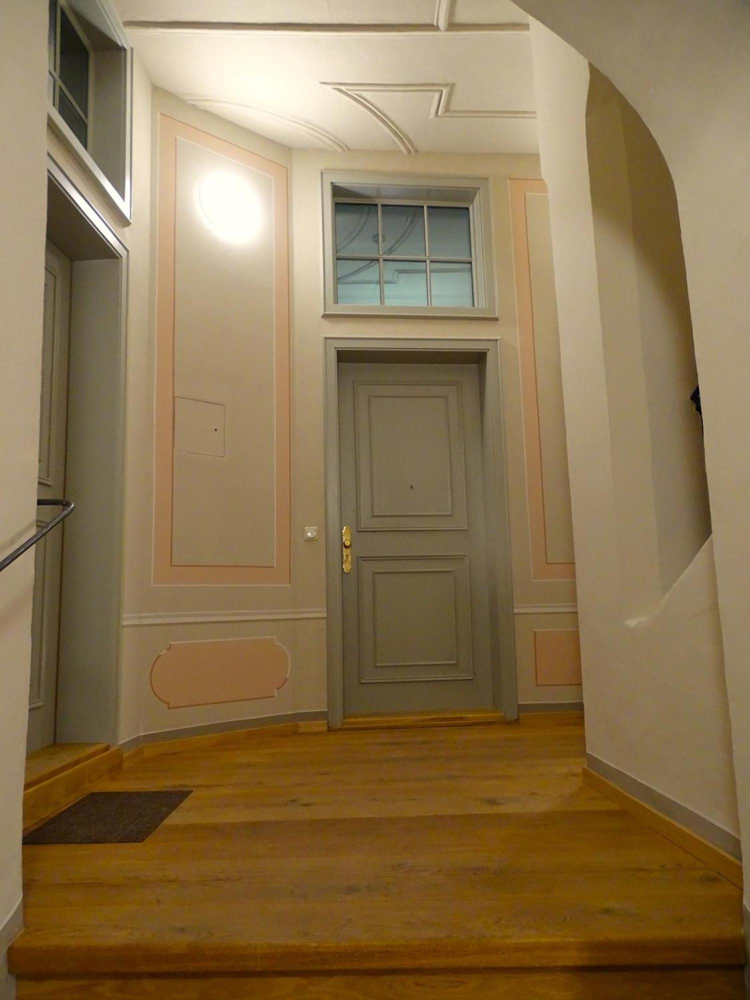 Stadtpalais Marche-suite Maximal 2 Personen Und 1 Kleinkind *